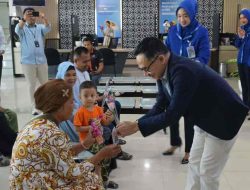 BRI Cabang Maros Rayakan Hari Pelanggan Nasional dengan Apresiasi untuk Nasabah