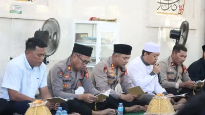 Di Penghujung Masa Jabatan, Kapolres Maros Gelar Doa dan Zikir Bersama Personel