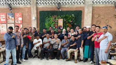 Bangun Kemitraan Strategis, Kapolres Maros Silaturahmi Bersama Puluhan Insan Pers
